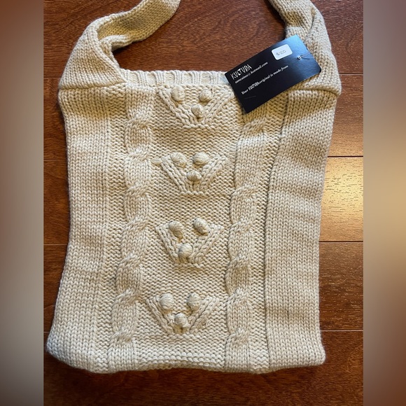 Knit Purse - Picture 2 of 4